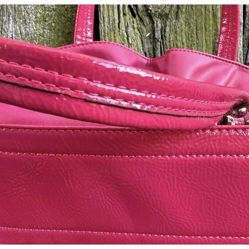 Wilsons Leather Red Hot Pink Shoulder Bag Ellie Medium Size